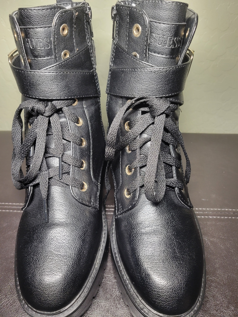GUESS Womens Black Lace-Up Combat Boots Size 7M